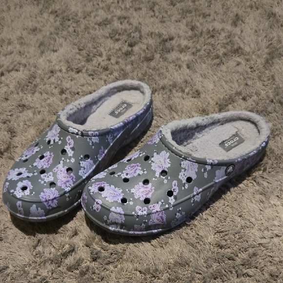 CROCS Shoes - Crocs Dual Comfort Lined Gray Clogs